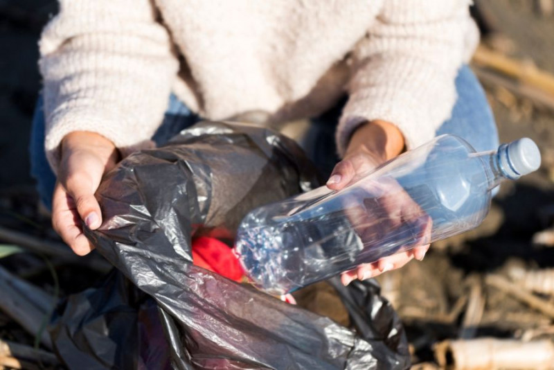 zdjęcie wyróżniające System kaucyjny szansą dla małych sklepów